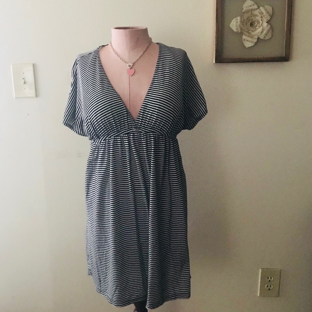 Black & White Striped T-Shirt Dress 🖤🖤🖤